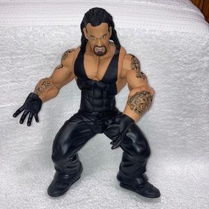 WWE Ring Giants Undertaker 2005 Movable Wrester Action Figure Jakks Pacific 14"